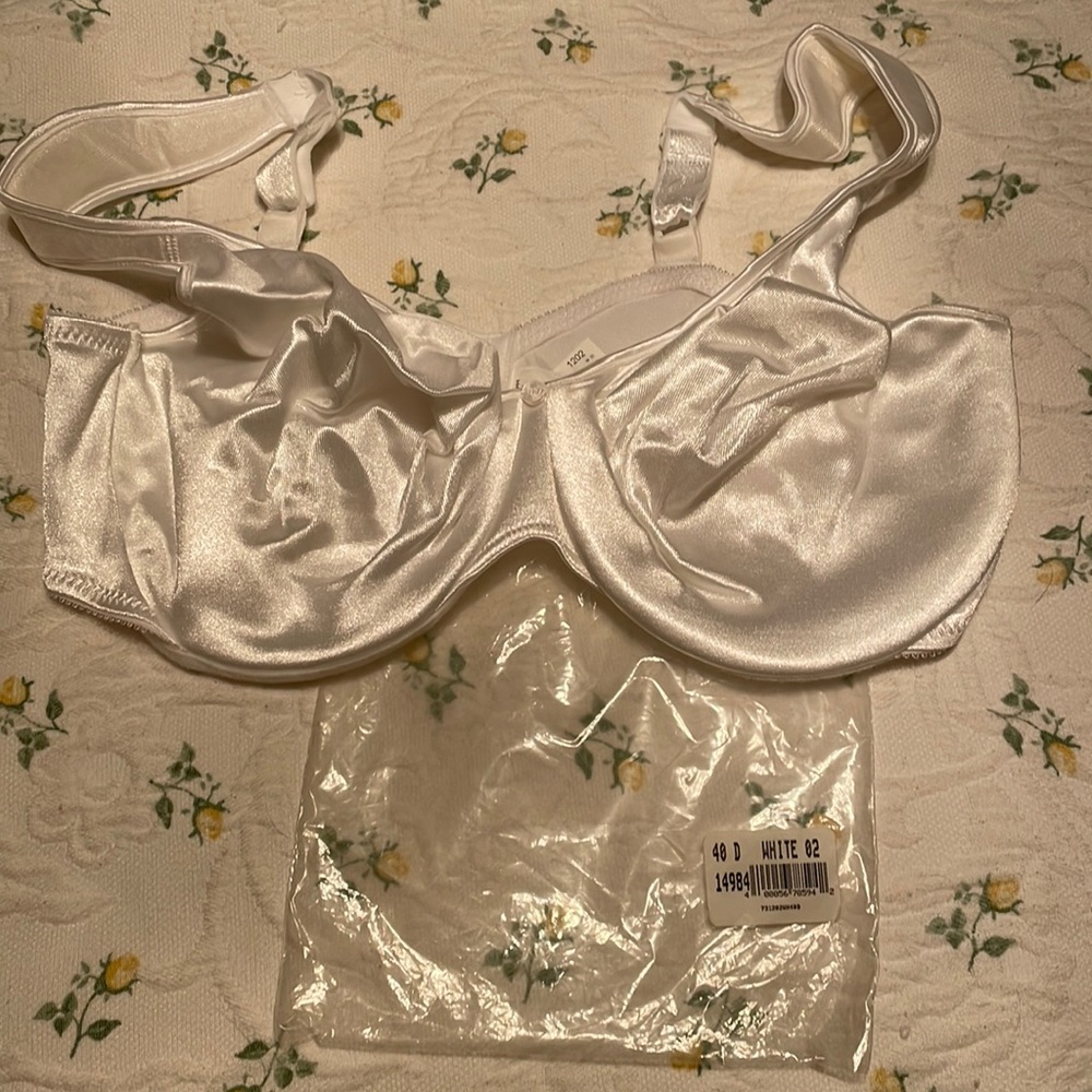 Just My Size Gel Cushion Straps Underwire Bra. Plus size 40D. NEW